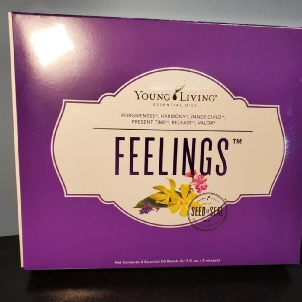 Young Living Feelings Kit Essential Oil Collection